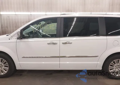 2014 Chrysler Town & Country Limited из США, поврежденный, VIN 2C4RC1GG3ER408092
